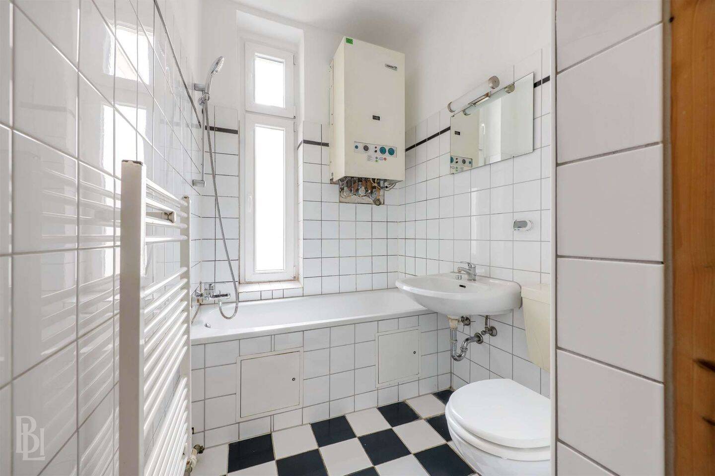 Helle 2-Zimmer-Wohnung in ruhiger Lage - 69?m² Wohnkomfort – Berlin – Vorschaubild 6