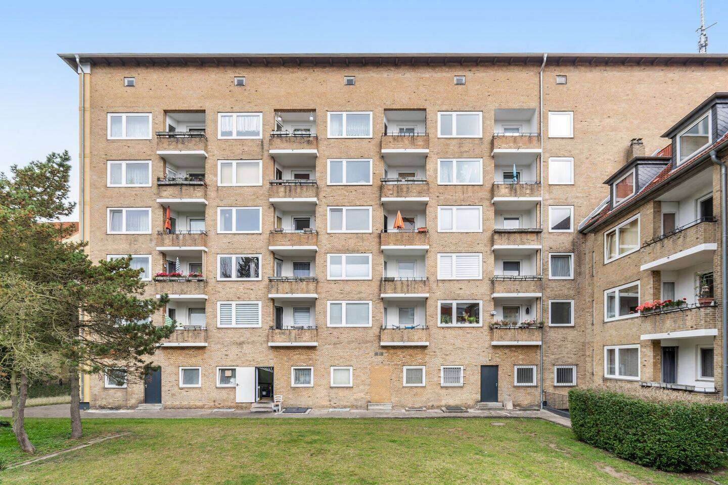 Modernisierte 2,5 Wohnung zur Miete in Lübeck -Wentzel Dr.