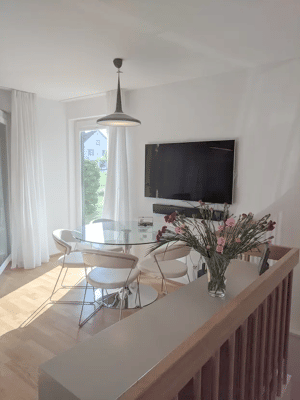 "ZUKUNFTSSICHERE GARTENWOHNUNG MIT 83 m² WOHN-/NUTZFLÄCHE" – 81825 München – Vorschaubild 3