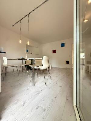 Modernisierte 3- Zimmer Wohnung in ruhiger Seitenstraßenlage – 90425 Nürnberg – Vorschaubild 2