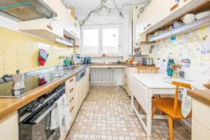 Helle 4-Zimmer-DG-Wohnung mit Balkon in Herdern - ruhig & zentrumsnah – 79104 Freiburg im Breisgau – Vorschaubild 7