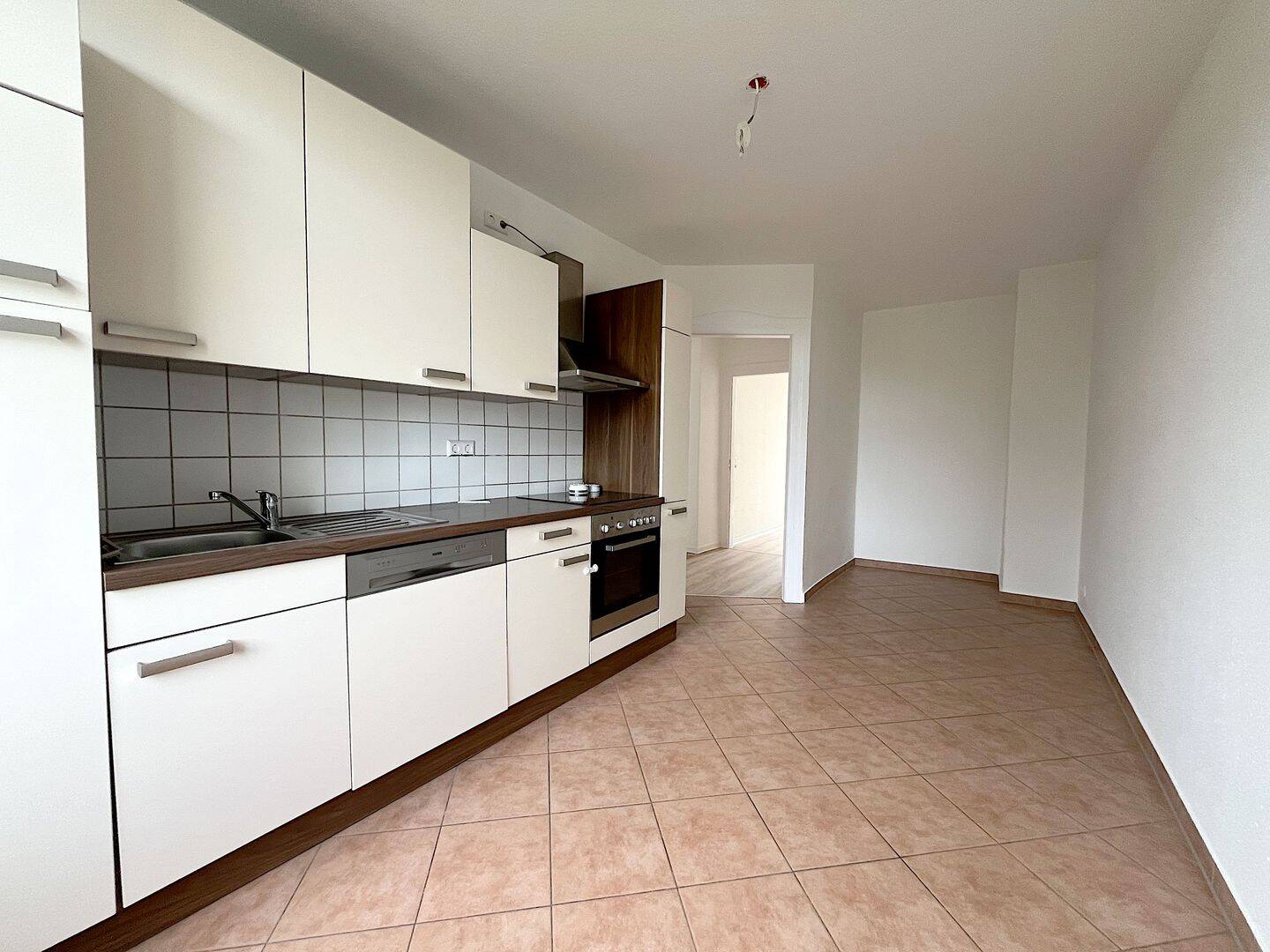Moderne 2-Zimmer-Wohnung inkl. EBK – Chemnitz – Vorschaubild 6