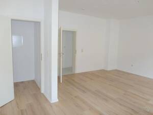 Ab sofort zu haben: Gemütliche 1-Zimmer-Wohnung mit Balkon (Hofseite), separater Küche und Badewanne – 39112 Magdeburg – Vorschaubild 3