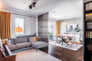 Über den Dächern von Köln: Exklusives 4-Zimmer-Penthouse mit Sonnenterrasse!