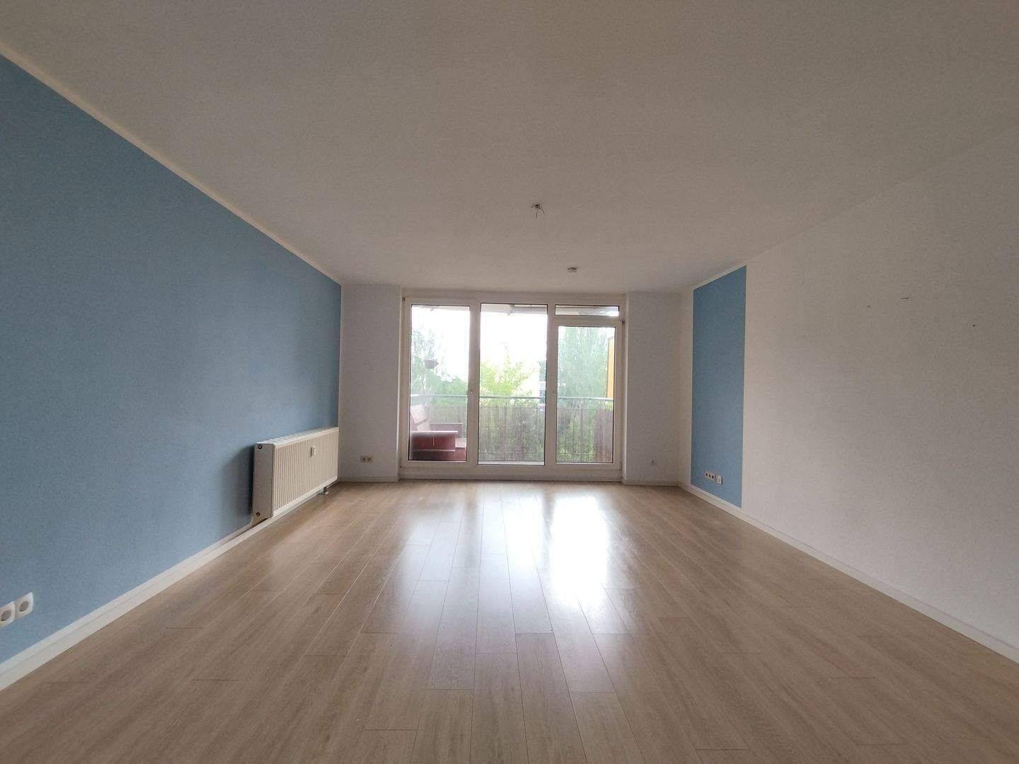 Kaufen, einziehen, wohlfühlen: Bezugsfreie 2-Zimmer-Wohnung mit Balkon - 0178-8236274 – Berlin – Vorschaubild 4