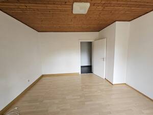 Kapitalanlage mit hoher Rendite: Helle sanierte Wohnung mit Balkon – 76139 Karlsruhe – Vorschaubild 5