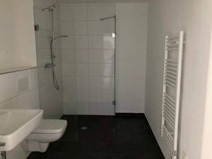 **Moderne und helle 4-Raum Wohnung** – 44795 Bochum – Vorschaubild 4