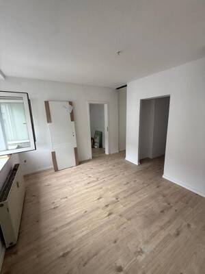 Geräumige und helle 2,5 Zimmer Wohnung in Rotthausen - ideal für Singles und Paare