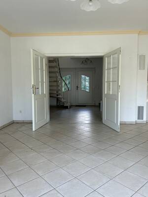 Im Herzen von Poppenbüttel – 22399 Hamburg – Vorschaubild 4