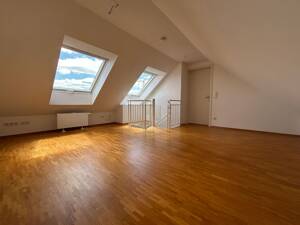Bezugsfreie 2-Zimmer-Maisonettewohnung in Bestlage von Fürth