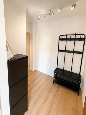 Zentrumsnahe möblierte und ausgestattete 1-Zimmer-Wohnung mit Balkon – 90765 Fürth – Vorschaubild 3