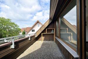WOHNEN MIT WEITBLICK: CHARMANTE MAISONETTE IN STUTTGART-ZUFFENHAUSEN – 70435 Stuttgart – Vorschaubild 3