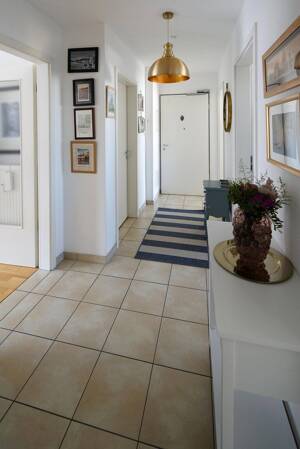 RESERVIERT! Haidhausen: sehr helle drei Zimmer Wohnung in Franzosenviertel – 81667 München – Vorschaubild 6