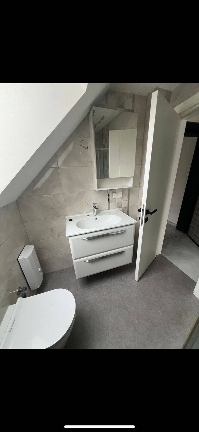 Zwei Zimmerwohnung, Schweinau – Nürnberg – Vorschaubild 5