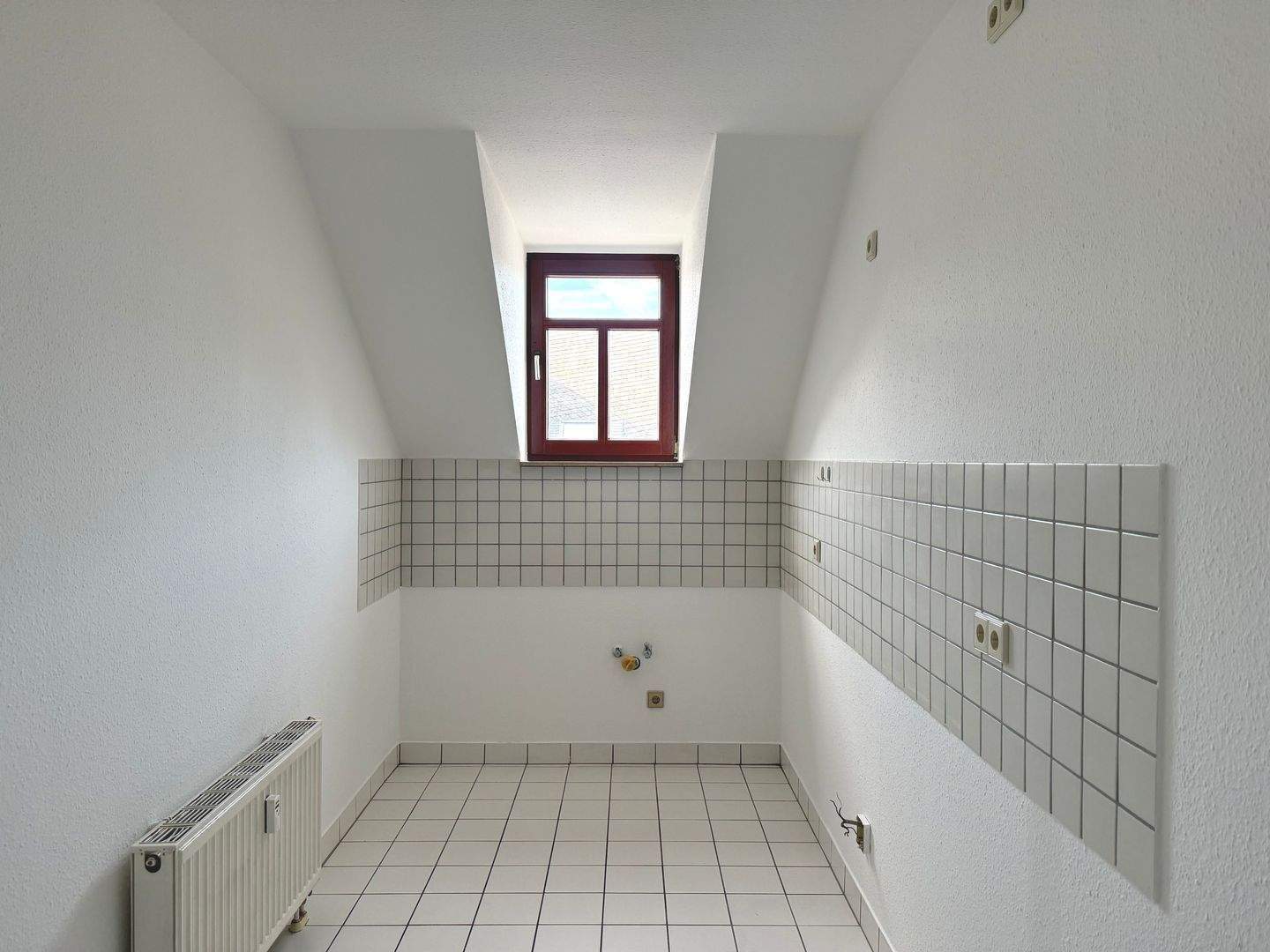 Wohnen im Dachgeschoss - 3-Raum-Wohnung mit Tageslichtbad in Gablenz – Chemnitz – Vorschaubild 6