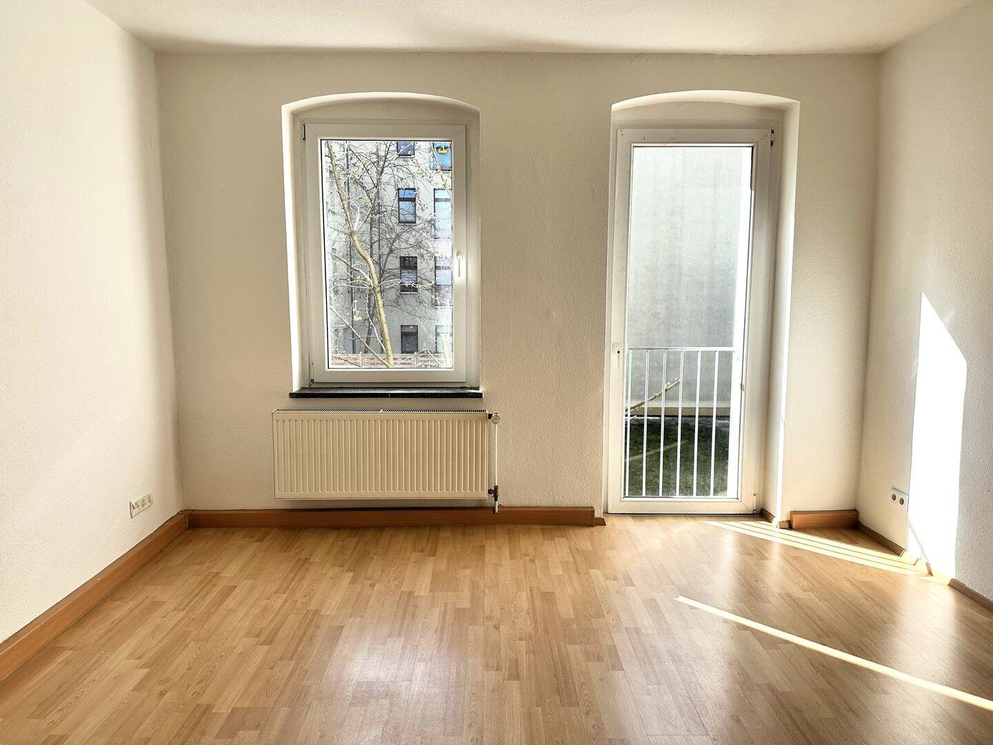 Lichtdurchflutet für Singles oder Paare mitTageslichtbad – Magdeburg – Vorschaubild 7