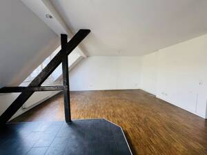 MODERNE TRIFFT ALTBAU-CHARME! _ 4 RÄUME, 2 BÄDER, EINBAUKÜCHE U. DACHTERRASSE IM HERZEN DÜSSELDORFS! – 40476 Düsseldorf – Vorschaubild 4