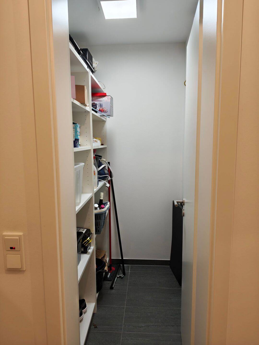 2-ZKB Wohnung mit Balkon, Fahrstuhl und TG-Stellplatz in ruhiger Lage, Zweitbezug – Saarbrücken – Vorschaubild 8
