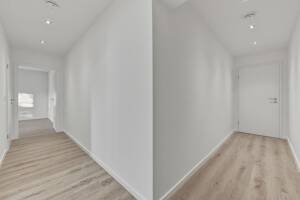 Modernes Ambiente, lichtdurchflutet und hochwertig renoviert: 2-Zimmer-Wohnung in München-Moosach! – 80992 München – Vorschaubild 5