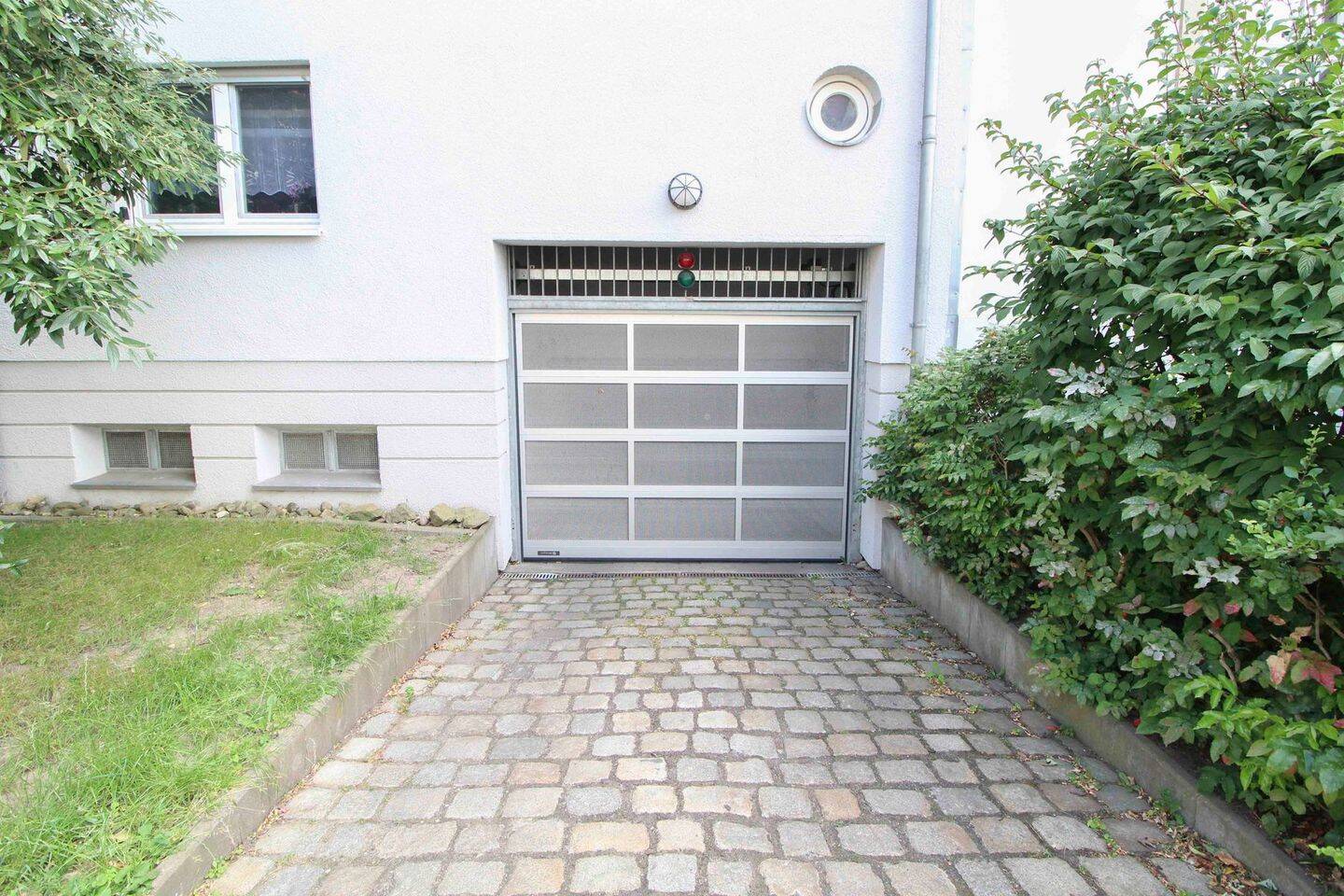 !!!TOP LAGE!!! Vermietete Erdgeschosswohnung mit herrlicher Terrasse – Dresden – Vorschaubild 5