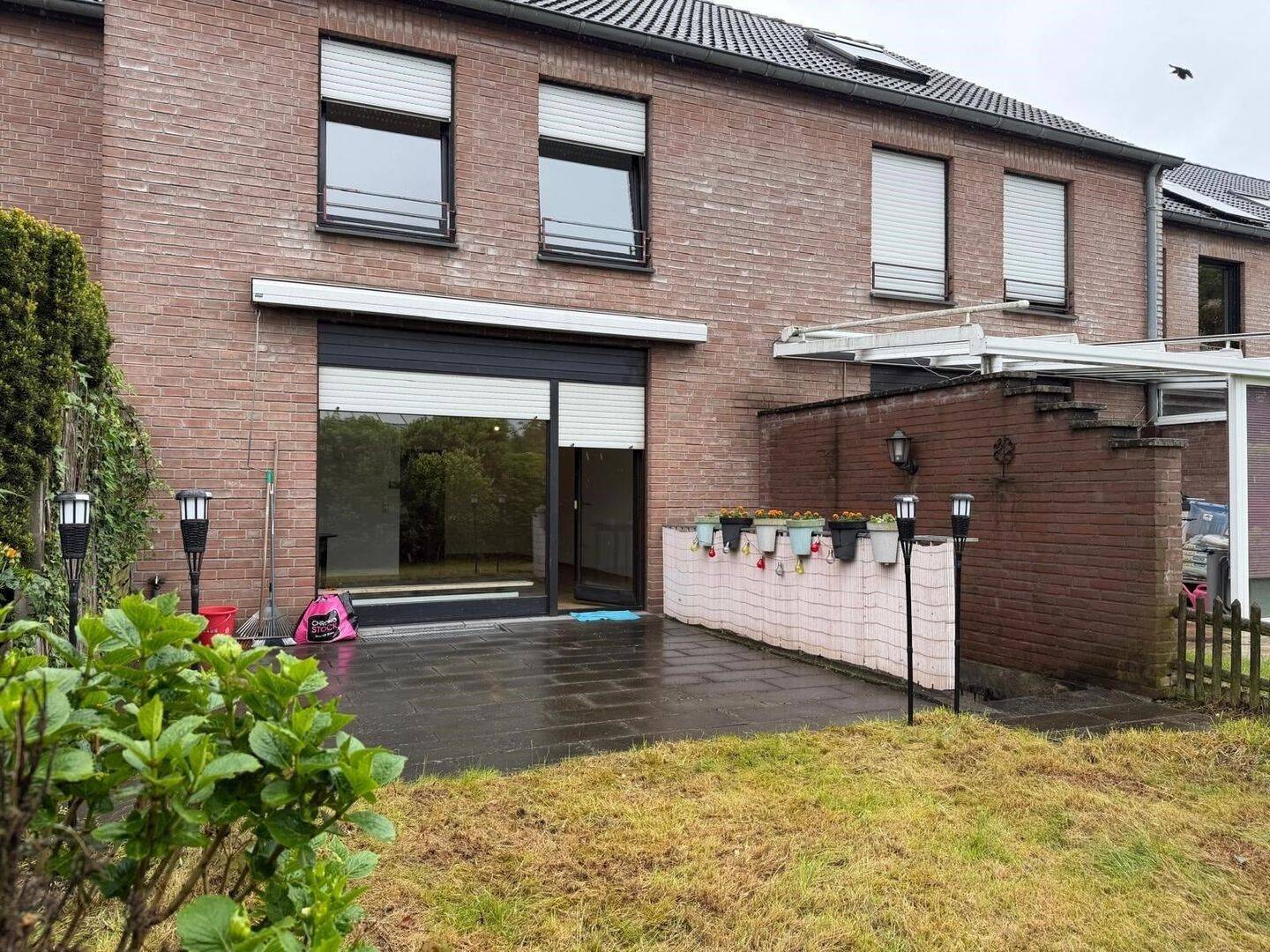 Attraktives Reihenmittelhaus in etablierter Wohnlage Krefeld Kempener Feld / Baakeshof – Krefeld – Vorschaubild 2