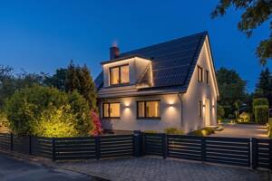 Naturidylle trifft XXL-Freiraum: Einfamilienhaus mit riesiger Hobbyhalle in Krefeld-Verberg! – 47802 Krefeld – Vorschaubild 3