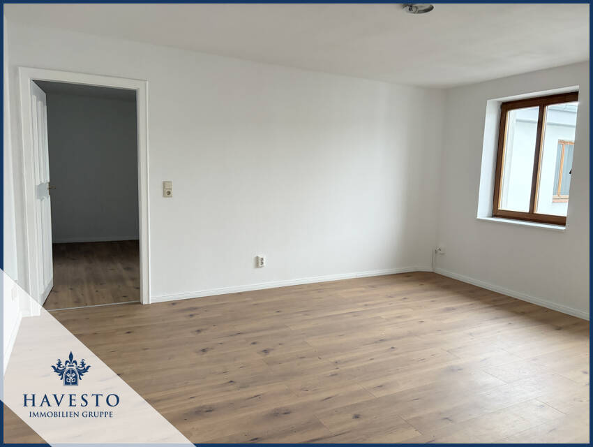 Frisch renovierte 2-Zimmer-Dachgeschosswohnung mit Balkon, EBK & modernem Bad - perfekt für Azubis – Magdeburg – Vorschaubild 5