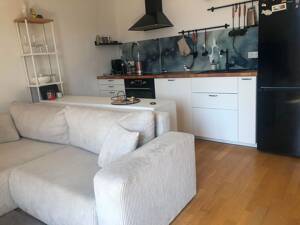 Bilk: Attractive 3-Zimmer-Wohnung (66 m²) mit Einbauküche & Tiefgaragenstellplatz – 40223 Düsseldorf – Vorschaubild 2