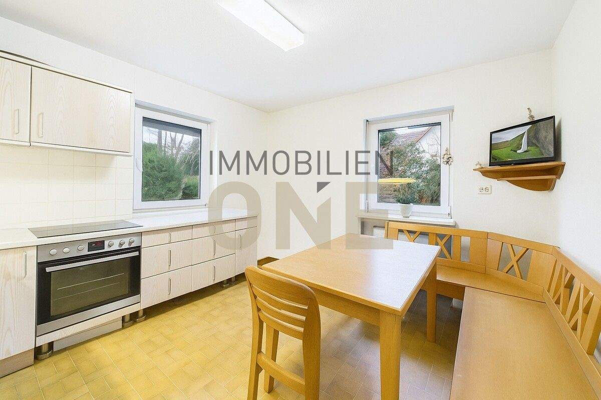 Zweifamilienhaus mit Ausbaureserve und großem Grundstück in bevorzugter Lage – Pentling – Vorschaubild 4