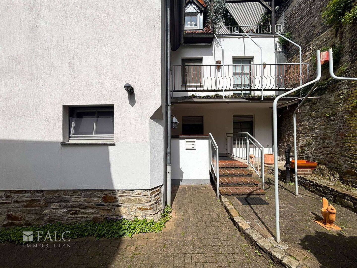 Mehrfamilienhaus von 1991 im historischen Kern von Essen-Kettwig – Essen – Vorschaubild 8