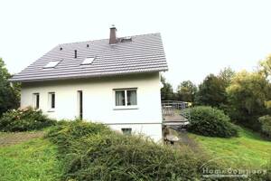 24990 HomeCompany Dresden Möbliert/Furnished Einfamilienhaus mit großem Grundstück in Dresden-Zaschendorf max. 8 Personen