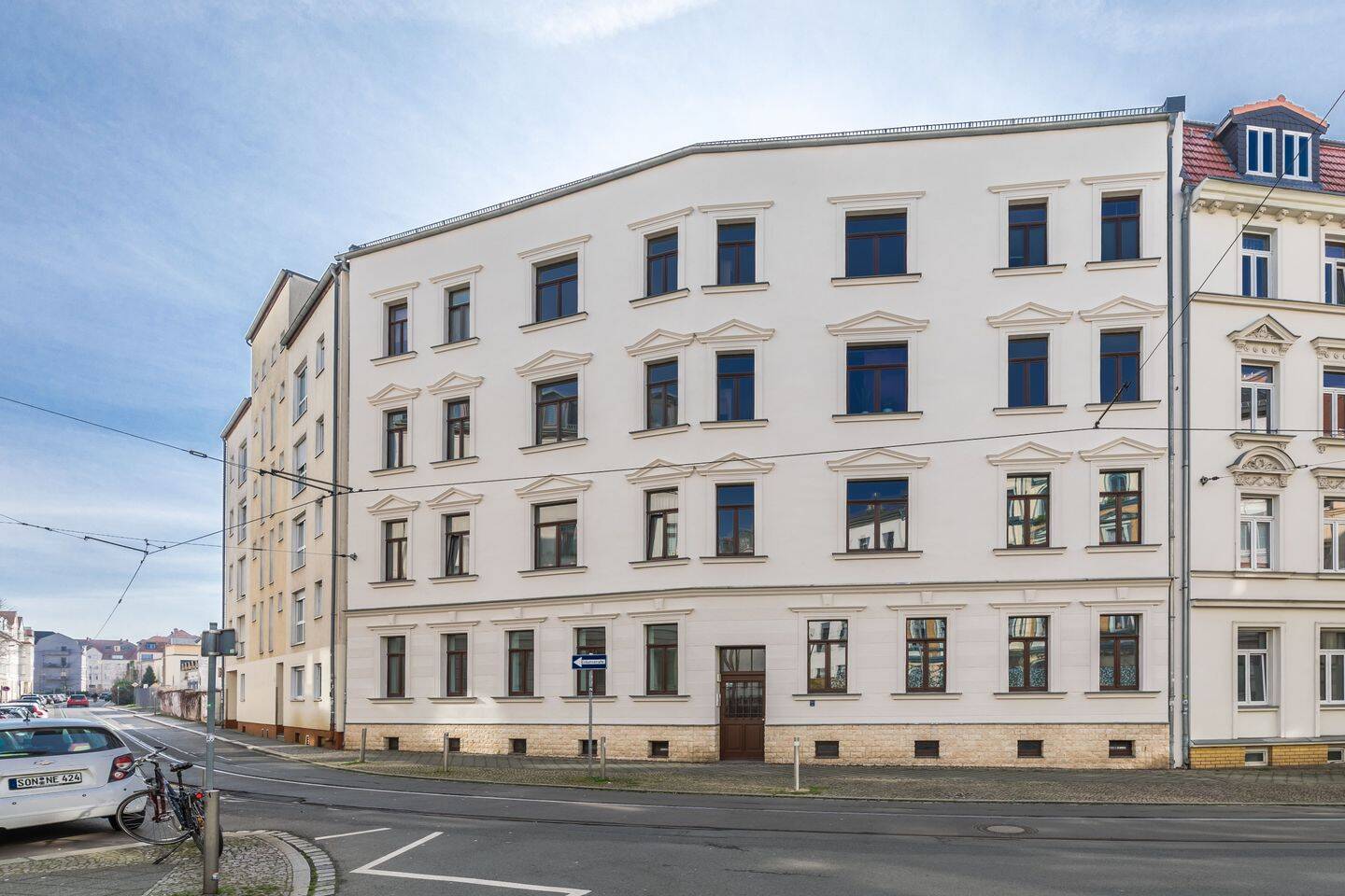 Renoviertes Altbau-Apartment mit Echtholzparkett und Tageslichtbad – Leipzig – Vorschaubild 8