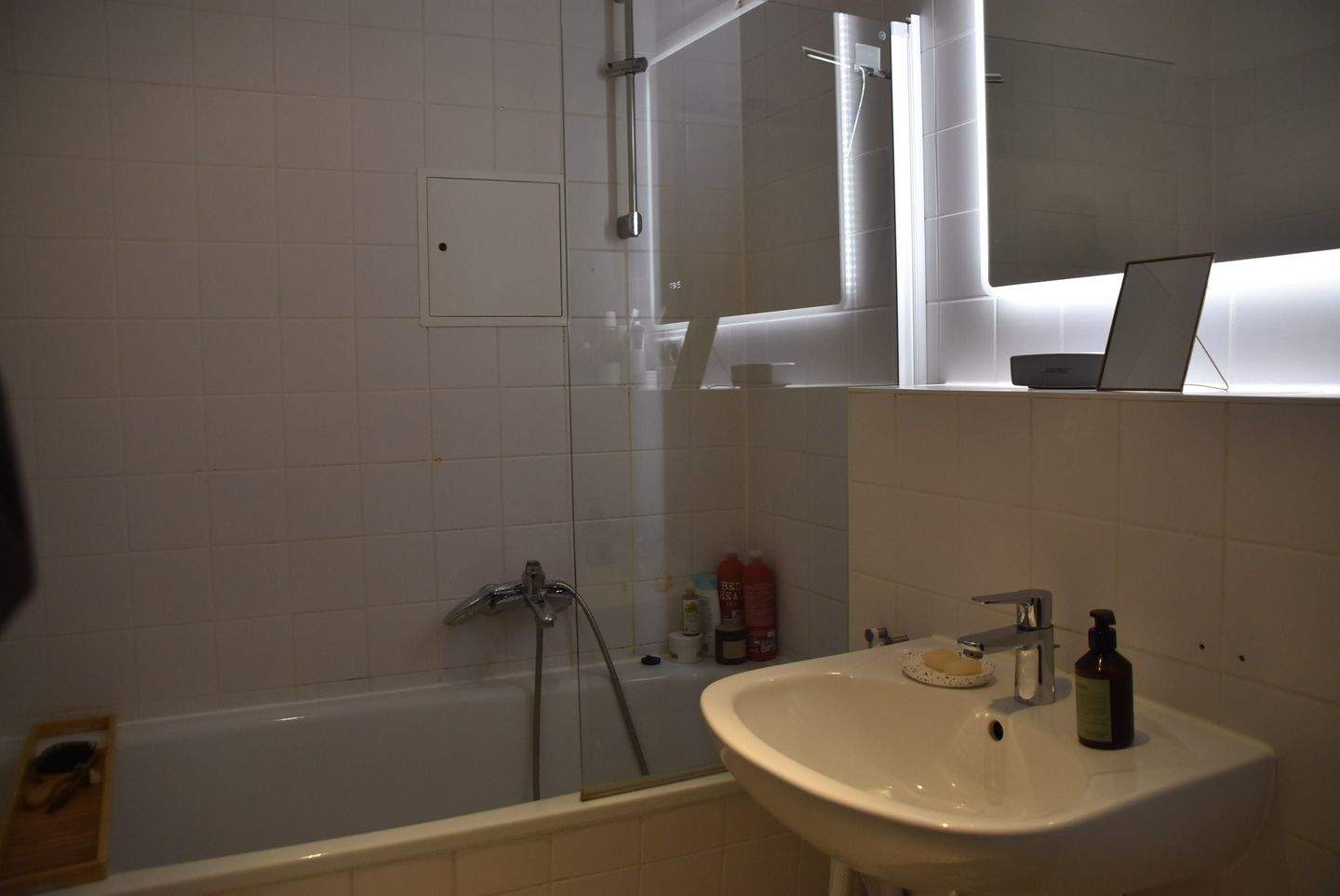 2-Zimmer WEG Altbau - Charme mit Vollbad & Balkon im Friedrichshain – Berlin – Vorschaubild 7