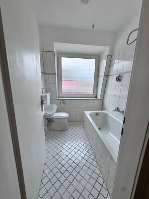 3-Zimmer-Wohnung, 68 m², ab sofort verfügbar – Nähe Klinikum – 45147 Essen – Vorschaubild 7