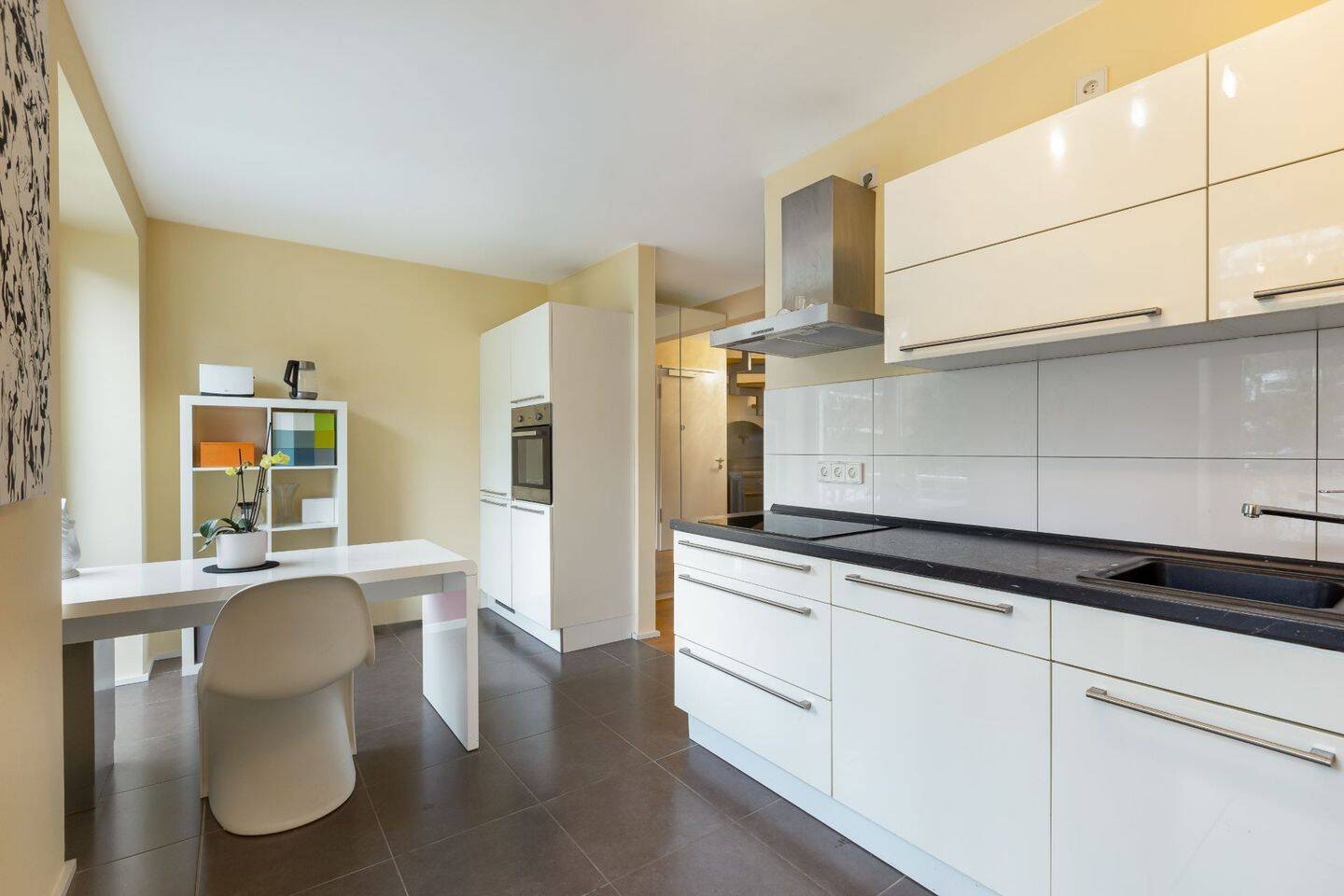 Wohnen im begehrten Zooviertel - Charmante Maisonette-Wohnung mit zwei Balkonen – Düsseldorf – Vorschaubild 6