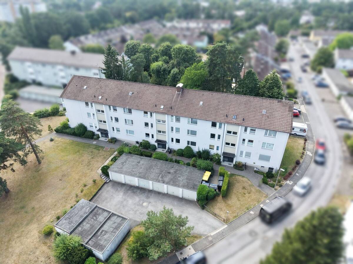 Raus aus der Miete: Feierabendsonne im eigenen Sennestadt-Traum – 33689 Bielefeld – Bild 1 von 9