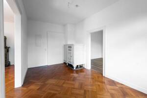Erstbezug nach Komplettsanierung - Stilvolle 3-Zimmer-Wohnung mitten in Esslingen am Schillerpark – 73728 Esslingen am Neckar – Vorschaubild 8