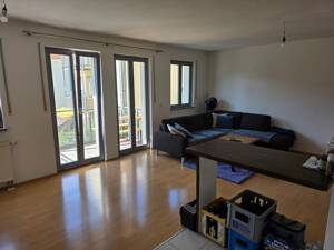 Helle 2-Zimmer-Wohnung mit Balkon & Tiefgarage – Top-Lage in der Neumarkter Altstadt – 92318 Neumarkt in der Oberpfalz – Vorschaubild 2
