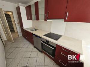 Großzügige 3-Zimmer-Wohnung mit Loggia und Stellplatz – 22529 Hamburg – Vorschaubild 7