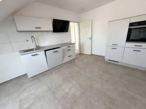 Moderne, kernsanierte 3-Zimmer-Wohnung im Dachgeschoss mit Top-Energiewerten – 54296 Trier – Vorschaubild 4
