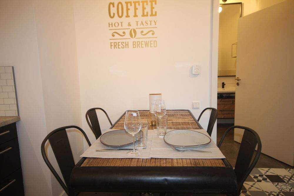 Modernes Apartment im Loftstil in zentraler aber ruhiger Lage von Saarbrücken – Saarbrücken – Vorschaubild 7