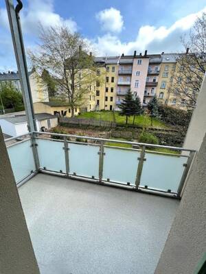Moderne 5 Raum Familienwohung mit 2 Bädern, Balkon, Fubo-HZ und allen Annehmlichkeiten in der Oberstadt von Annaberg-B. – 9456 Annaberg-Buchholz – Vorschaubild 6