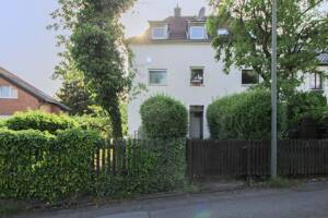 Großzügiges Einfamilienhaus mit Garten und Entwicklungspotenzial in Stolberg-Zweifall – 52224 Stolberg – Vorschaubild 1