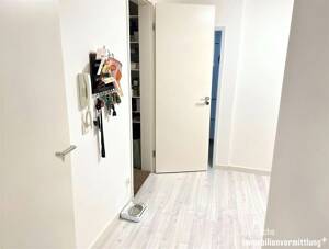Wohnen auf zwei Ebenen - gepflegte Maisonette mit Balkon und TG-Stellplatz – 22523 Hamburg – Vorschaubild 6