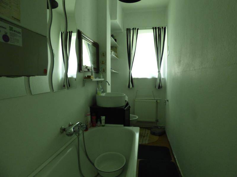 "Kapitalanleger aufgepasst", - Kleine, vermietete Single-Wohnung unweit dem Tegeler See *Laminat/abgez. Dielen*Tageslichtbad* – Berlin – Vorschaubild 6