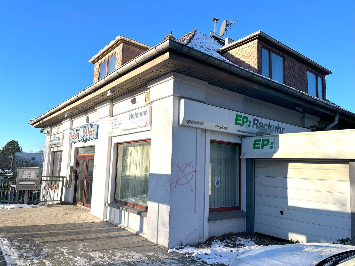 Starten Sie ihr Business! Vielseitig nutzbares Wohn- und Geschäftshaus in Bremerhaven-Geestemünde