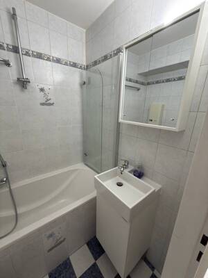 Voll möblierte 2-Zimmer-Wohnung in Erlangen-Bruck zu vermieten – 91058 Erlangen – Vorschaubild 8