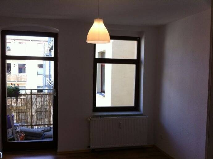 helle ruhige Drei-Zimmer-Wohnung - 2 Balkone – Magdeburg – Vorschaubild 4