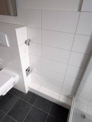Schöne 3 Zi.Whg. mit Dielenboden ab 15.09.2026 – 24118 Kiel – Vorschaubild 8