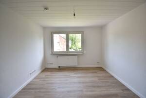 OB-Sterkrade! Renovierte 4-Zimmer-Whg mit Balkon – 46145 Oberhausen – Vorschaubild 3